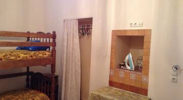Фотографии Гостиница Sunny Apartments г. Ялта Крым (Россия) №5 Фото Гостиница Sunny Apartments г. Ялта 5