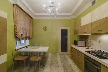 Фото номера Двухместный номер Делюкс с 1 кроватью и доступом к бассейну Гостиница Каштановый Особняк г. Ялта 2