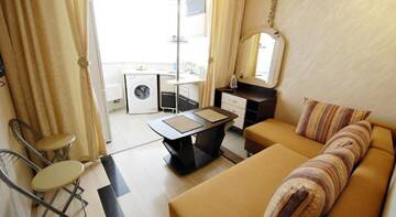 Фото номера Апартаменты с видом на море Апартаменты Apartment On Makarenko г. Ялта 9