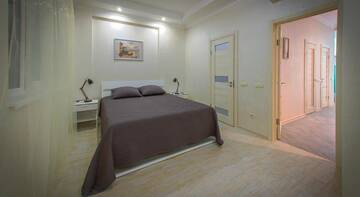 Фото номера  Апартаменты-студио Гостевой дом Apart-Hotel-Valencia г. Ялта 41