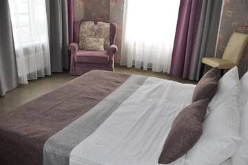 Фото номера Комфорт Гостиница Тавр г. Ялта 4