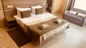 Фото номера Комфорт Гостиница Тавр г. Ялта 5