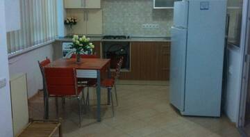 Фото номера Семейный номер с ванной комнатой Гостиница Inzhir Guest House г. Ялта 2