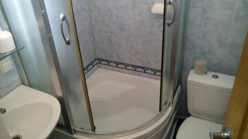 Фото номера Апартаменты-студио Апартаменты Guesthouse Dmitrieva г. Ялта 20