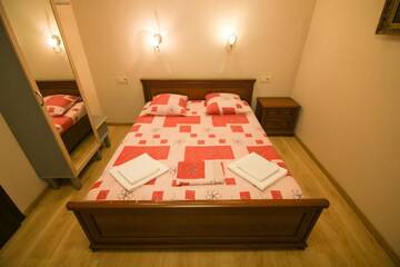 Фото номера Апартаменты с 2 спальнями Апартаменты Guesthouse Dmitrieva г. Ялта 9