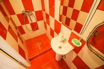 Фото номера Стандартные апартаменты Апартаменты Guesthouse Dmitrieva г. Ялта 8