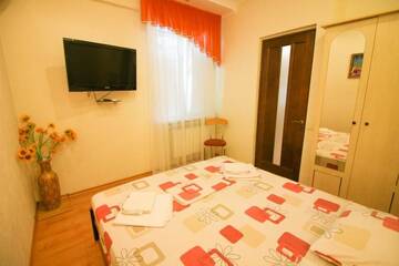 Фото номера Апартаменты с 2 спальнями Апартаменты Guesthouse Dmitrieva г. Ялта 5