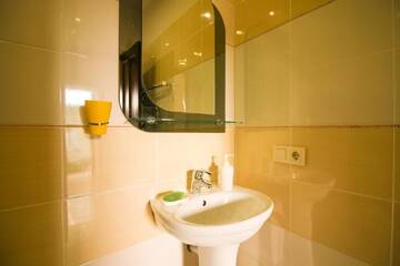 Фото номера Апартаменты с 2 спальнями Апартаменты Guesthouse Dmitrieva г. Ялта 15