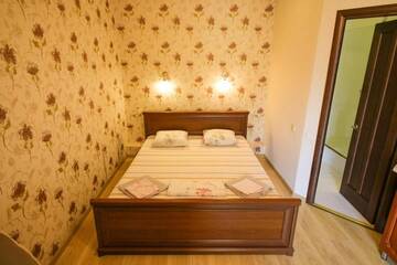 Фото номера Апартаменты Апартаменты Guesthouse Dmitrieva г. Ялта 9