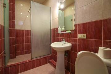 Фото номера Апартаменты с 1 спальней Апартаменты Guesthouse Dmitrieva г. Ялта 9
