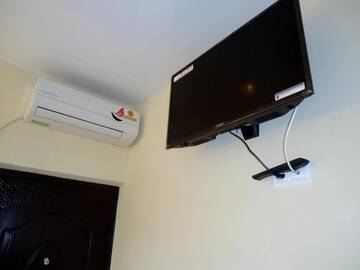 Фото номера Апартаменты - 1-й этаж Апартаменты Guesthouse Dmitrieva г. Ялта 5