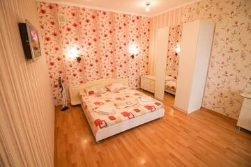 Фото номера Апартаменты-студио Апартаменты Guesthouse Dmitrieva г. Ялта 2
