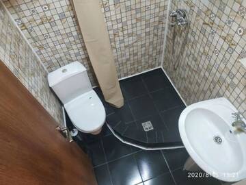 Фото номера Трехместный номер с балконом Апартаменты Guesthouse Dmitrieva г. Ялта 13