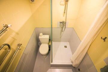 Фото номера Апартаменты Делюкс Апартаменты Guesthouse Dmitrieva г. Ялта 20
