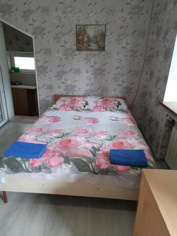 Фото номера Семейный номер с видом на сад Гостиница Guest House Spendiarova г. Ялта 3