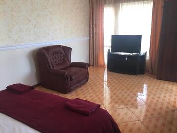 Фото номера Номер-студия с террасой Гостиница Guest House Spendiarova г. Ялта 5