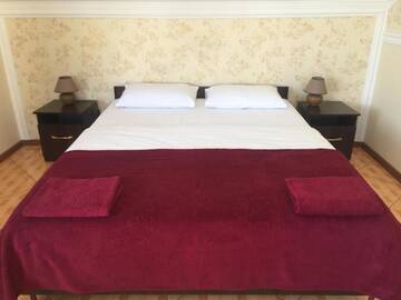 Фото номера Номер-студия с террасой Гостиница Guest House Spendiarova г. Ялта 8
