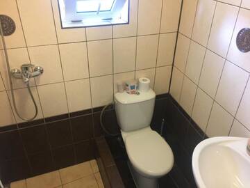 Фото номера Семейный номер с видом на сад Гостиница Guest House Spendiarova г. Ялта 7