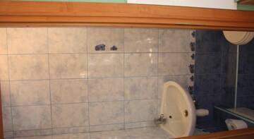 Фото номера Бюджетный двухместный номер с 1 кроватью Апартаменты Apartment na Drazhinskogo 27 г. Ялта 10