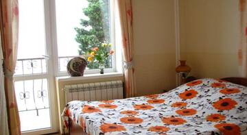 Фото номера Апартаменты с 2 спальнями Гостиница Guest House na Drazhinskogo г. Ялта 21