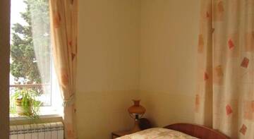 Фото номера Апартаменты с 2 спальнями Гостиница Guest House na Drazhinskogo г. Ялта 19