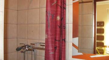 Фото номера Коттедж Гостиница Guest House na Drazhinskogo г. Ялта 15