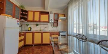 Фото номера Апартаменты с балконом Гостевой дом Клименко Хаус г. Ялта 4